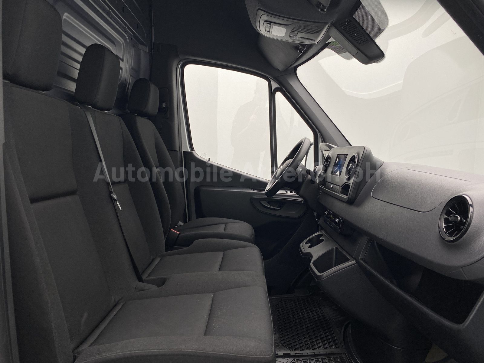 Fahrzeugabbildung Mercedes-Benz Sprinter Automatik KAMERA+ KLIMA (3780)