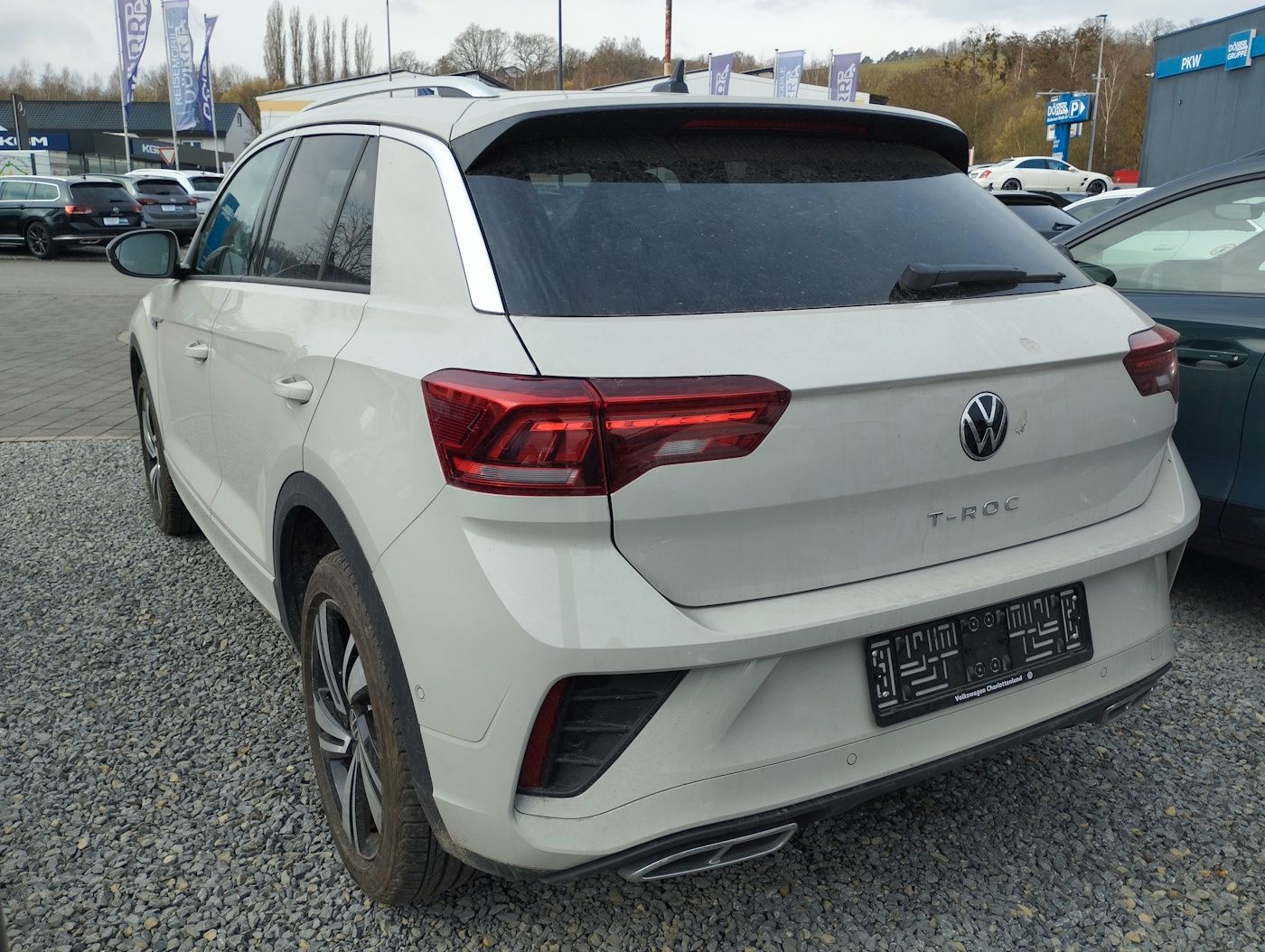 Fahrzeugabbildung Volkswagen T-Roc 1.5 TSI R-Line NEU43T DSG ACC Kamera LED