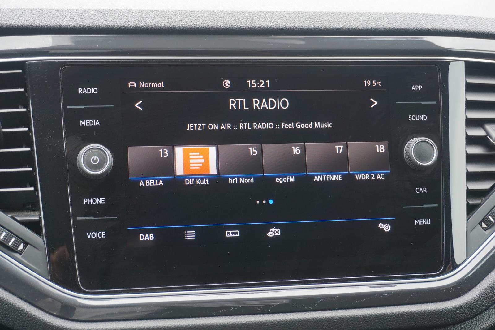 Volkswagen T-Roc 1.5 TSI R-Line DSG LED ACC Totwinkel PDC, миниатюра 13