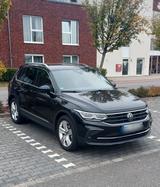 Volkswagen Tiguan 1.5 TSI+MOVE+DSG+IQ Light+19"+AHK+ACC+RKa