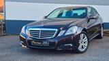 Mercedes-Benz E 220 CDI  Limo. Avantgarde Schiebedach,AHK,Navi - Mercedes-Benz E 220 aus 2009: Cdi