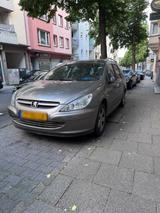 Peugeot 307 SW 7 platz Automatic - Peugeot 307 aus 2003: SW
