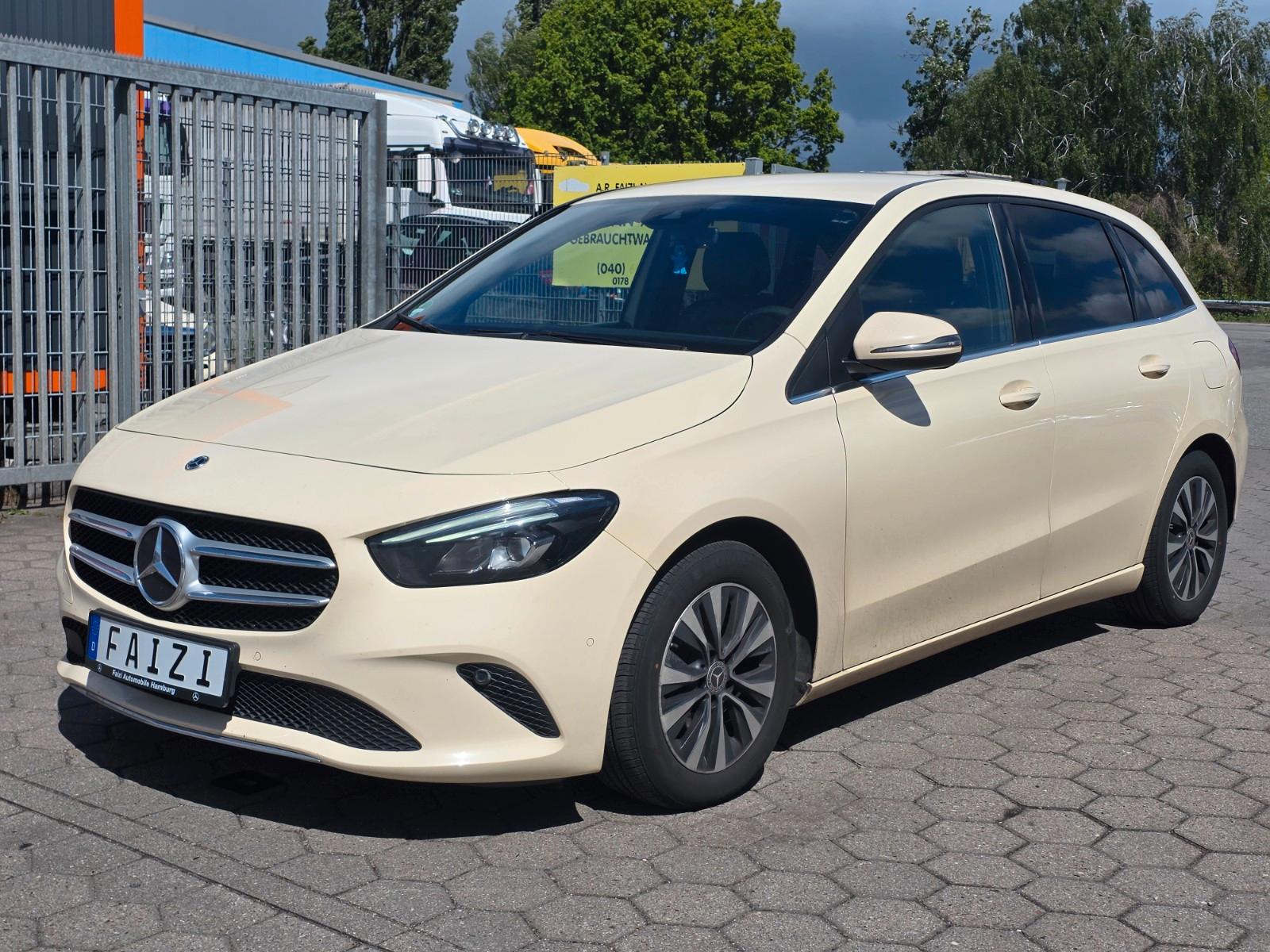 Mercedes-Benz B 180 d TOP-Zustand PDC NAVIGATION Voll-LED