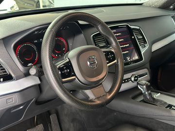 Volvo XC90 - 3