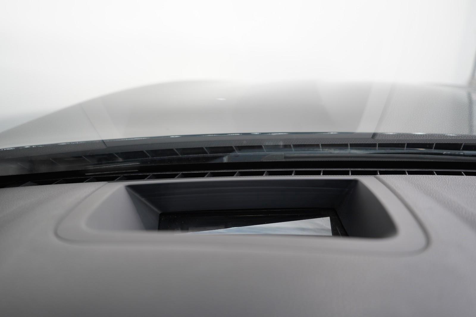BMW M550 d Touring xDrive 381 ch • BVA • Harman Kardon • HUD • Toit Panoramique