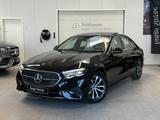 Mercedes-Benz E 200 Avantgarde DISTR+PANO+MEMORY+360°+KEYLESS - Mercedes-Benz E 200 mit Benzin-Antrieb