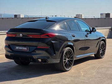BMW X6 - 3