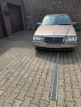Mercedes-Benz C220 Elegance W202  95.000 ... - Mercedes-Benz C 220 mit Benzin-Antrieb: Automatik