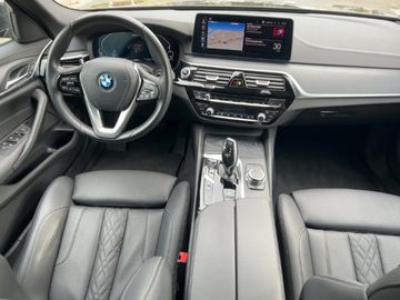 BMW 520 - 9