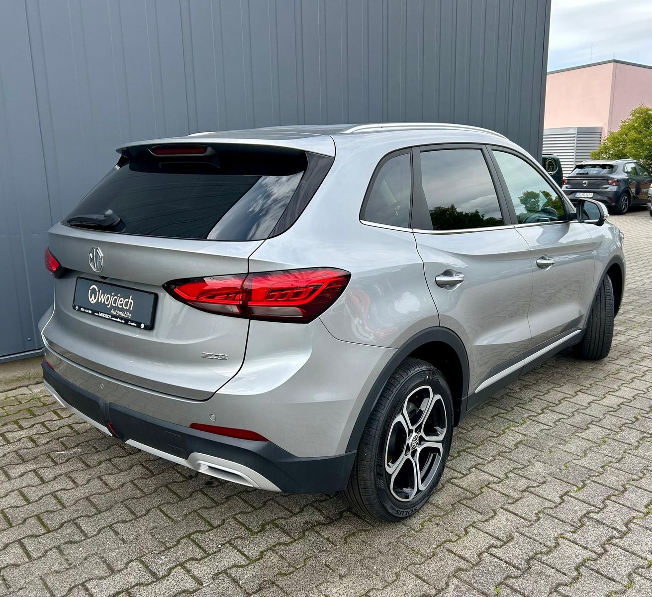 MG ZS