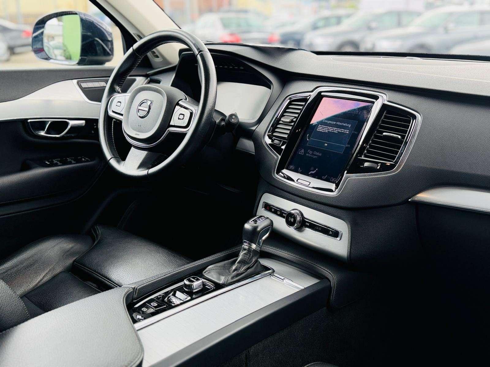 Volvo XC90 Momentum AWD Service Neu AHK