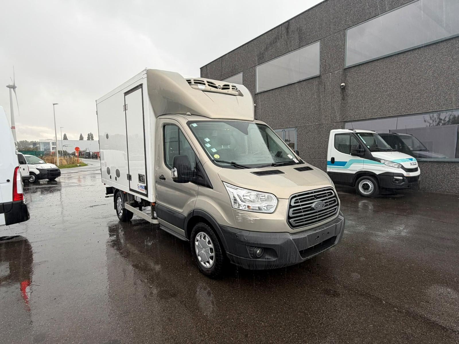 Ford Transit (Stock ID 15443)