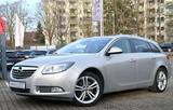 Opel Insignia A 2.0 Sports Tourer Design Edition 4x4 - Opel Insignia: Design Edition