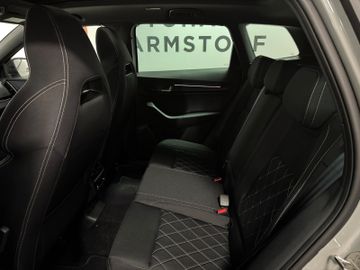 Fahrzeugbestand 24 Skoda Karoq Sportline 1.5 Matrix+AHK+Panodach+Kamera