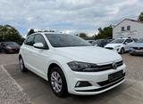 Volkswagen Polo VI Comfortline Sportsitze Sport Lenkrad - Volkswagen Polo: Sport