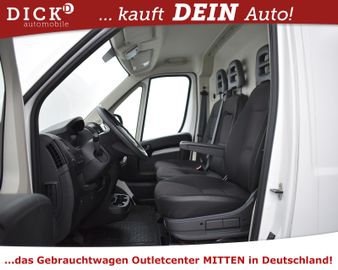 Fahrzeugabbildung Citroën Jumper Kasten 30 >3-SITZER+KAMERA+MFL+PDC+1-HAND