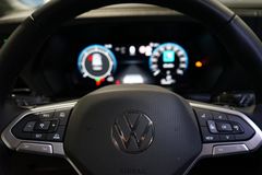 VW Caddy 2.0 TDI Life DSG | ACC | App | LED VW Caddy 2.0 TDI Life DSG | ACC | App | LED