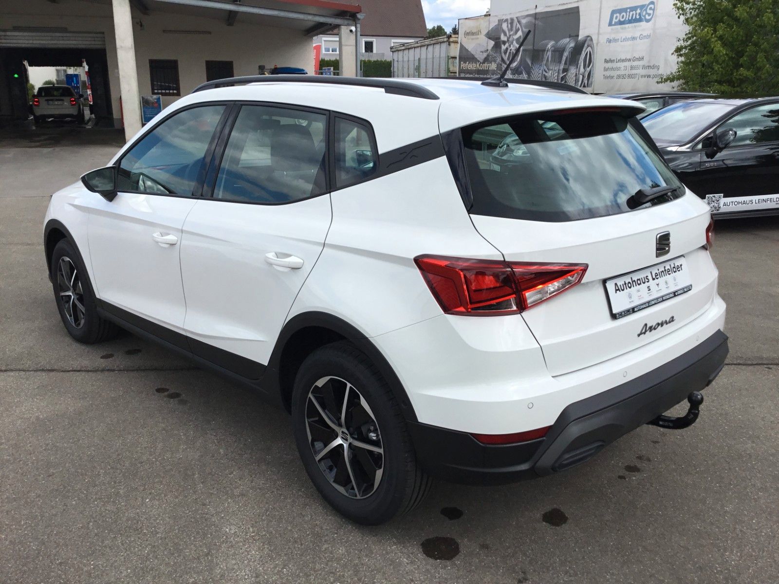 Fahrzeugabbildung SEAT Arona 1.0 TSI Style DSG+AHK+ACC+Navi+Kamera
