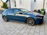 Mercedes-Benz A 220 DCT AMG Line Night Paket MB100 Garantie - blaue Mercedes-Benz A 220