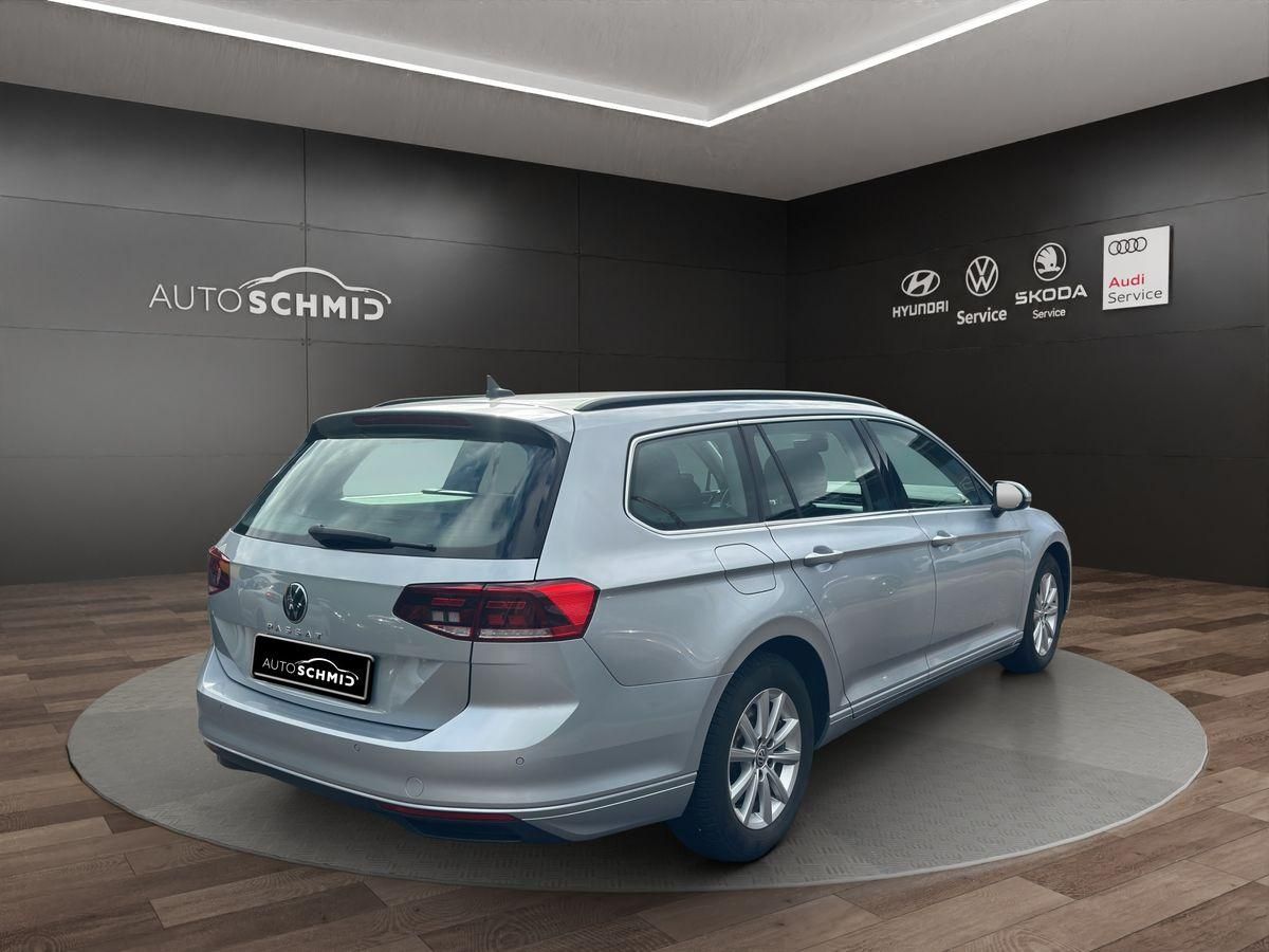 Passat Variant Business 2.0 TDI DSG RFK ACC NAVI