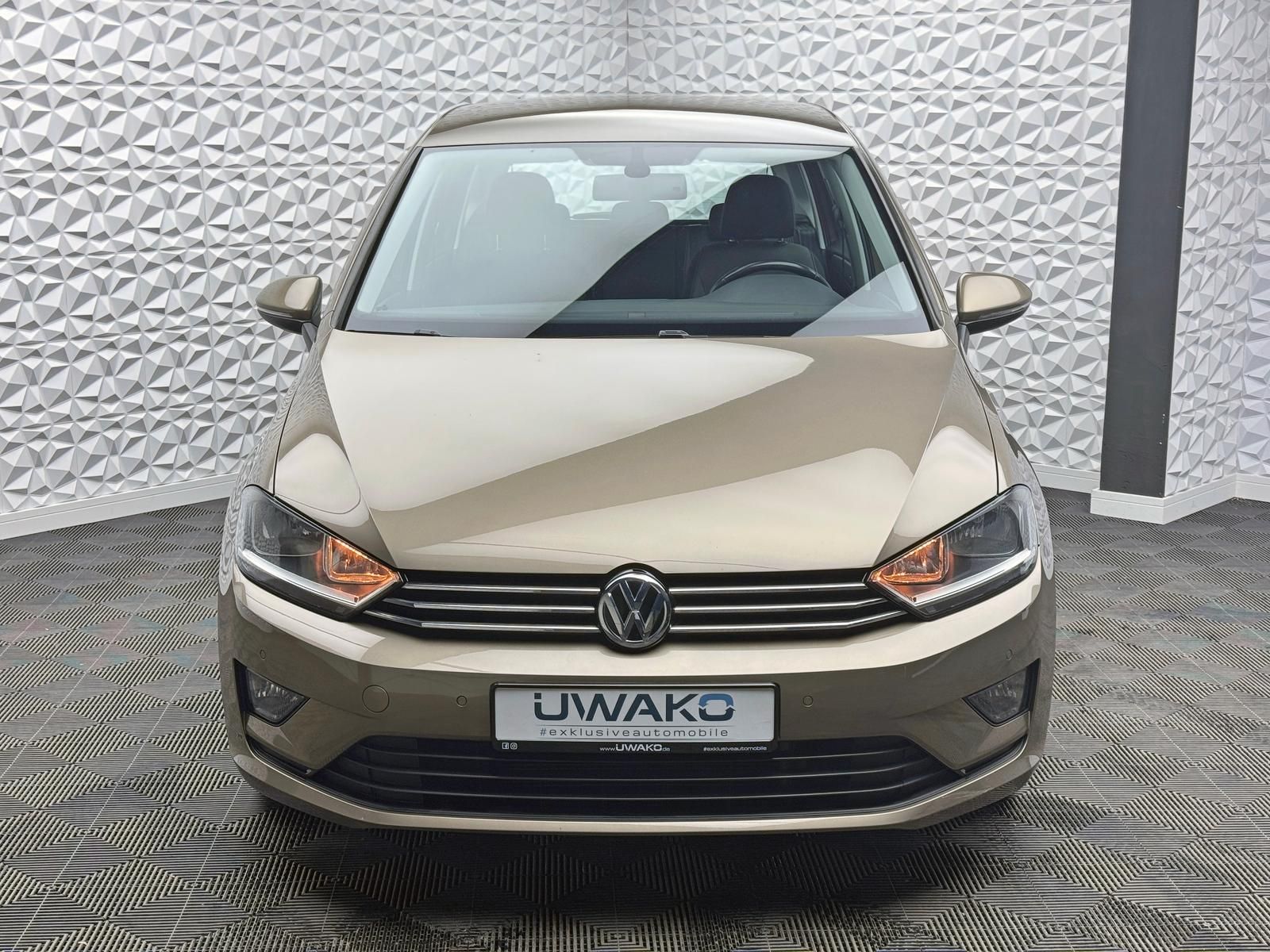 Fahrzeugabbildung Volkswagen 1.4 TSI/COMFORTLINE/SITZHZG/PDC/ALLWETTER/MASSGE