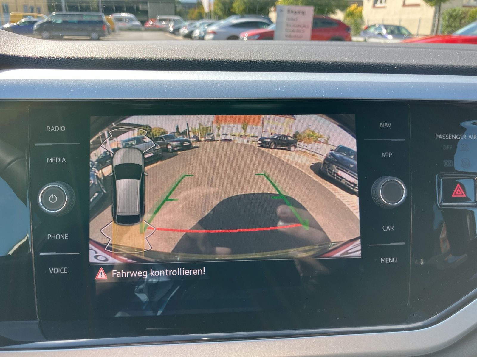 Fahrzeugabbildung Volkswagen Taigo Energy LED DAB ACC