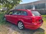Toyota Avensis Kombi 2.0 Executive *TÜV NEU* - Toyota Avensis: 2.2