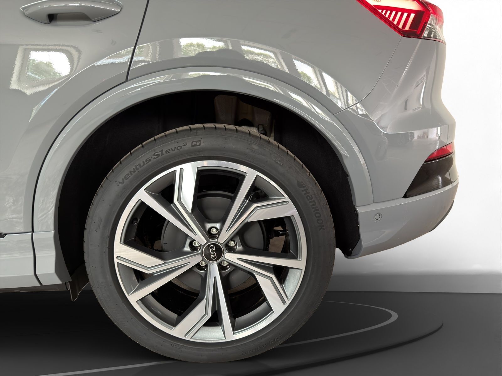 Audi Q4 e-tron - Bild 13
