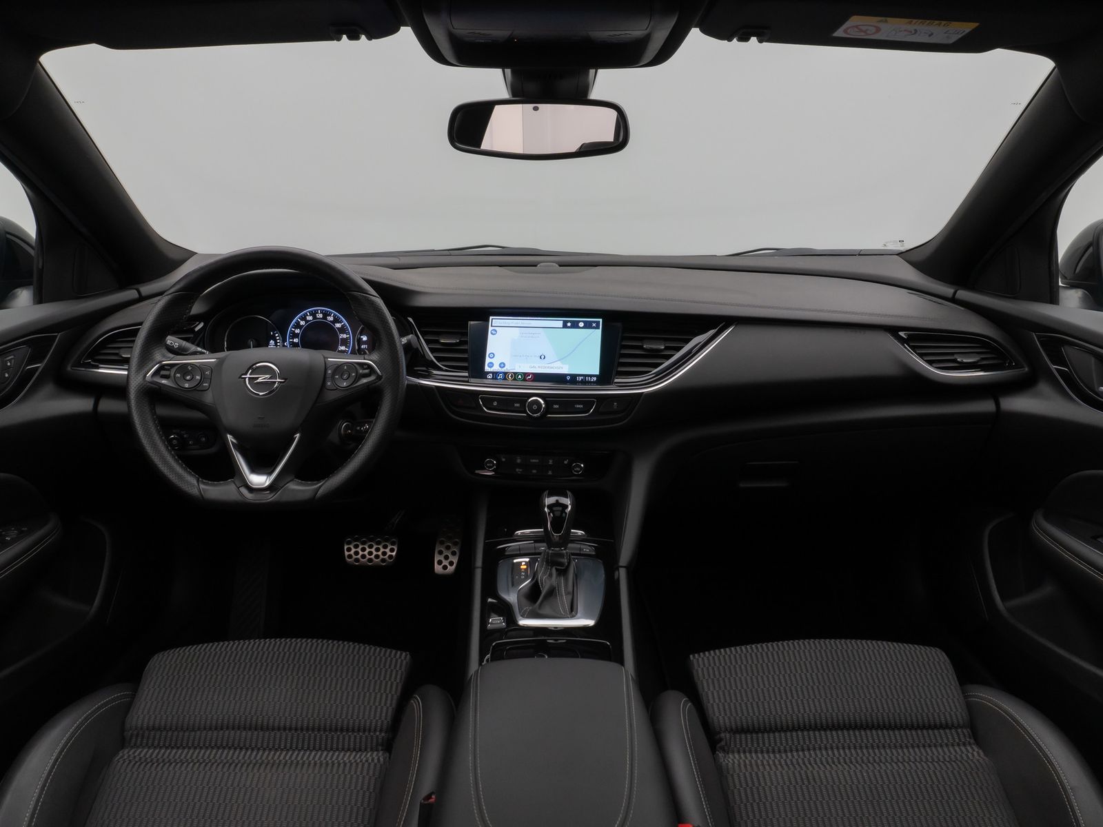 Fahrzeugabbildung Opel Insignia B Sports Tourer Innovation Pano Kamera