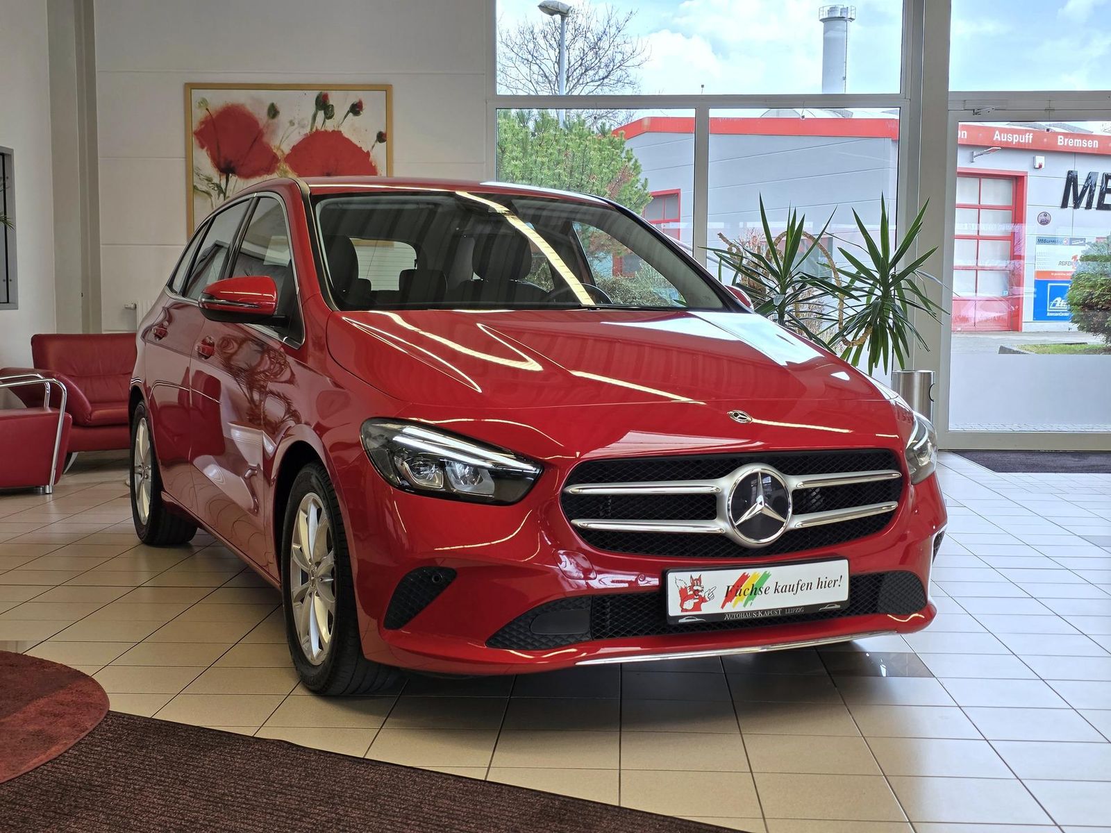 Fahrzeugabbildung Mercedes-Benz B250 Autom. /LED/Navi/StandHz/Park-As/Ahk