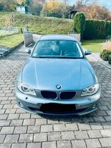 BMW 120i  graublau - gebrauchte BMW 120 aus dem Jahr 2005