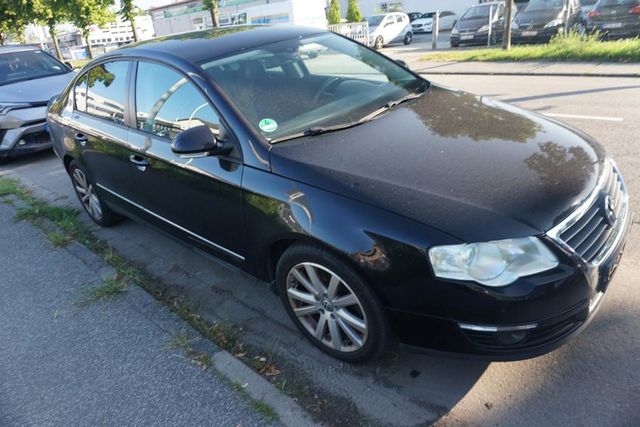 Volkswagen Passat Lim. Sportline 4Motion- Standheizung !