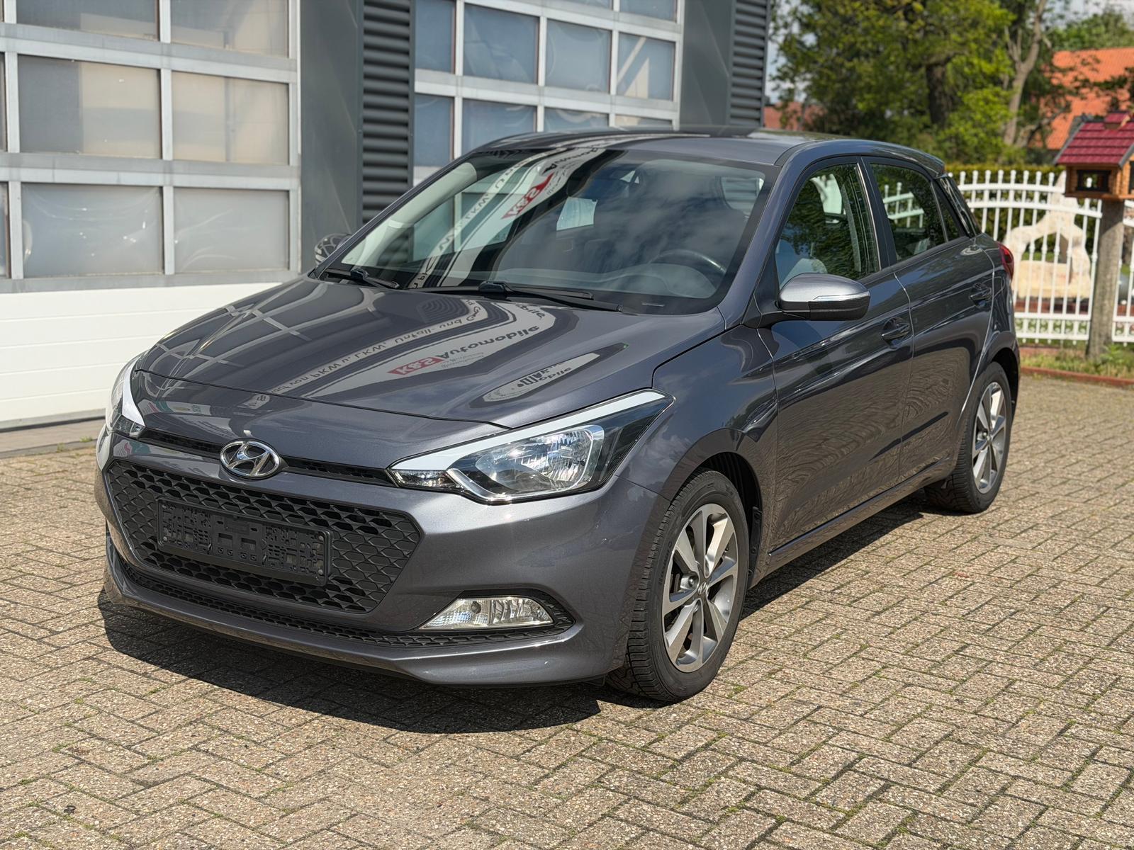 Hyundai i20 1.1 CRDi *TÜV27*KLIMA*PDC*