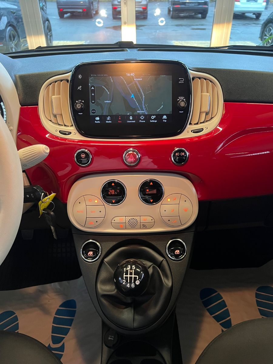 Fahrzeugabbildung Fiat 500 Dolcevita *PANO*TEMPOMAT*PDC*VIELE EXTRA´S