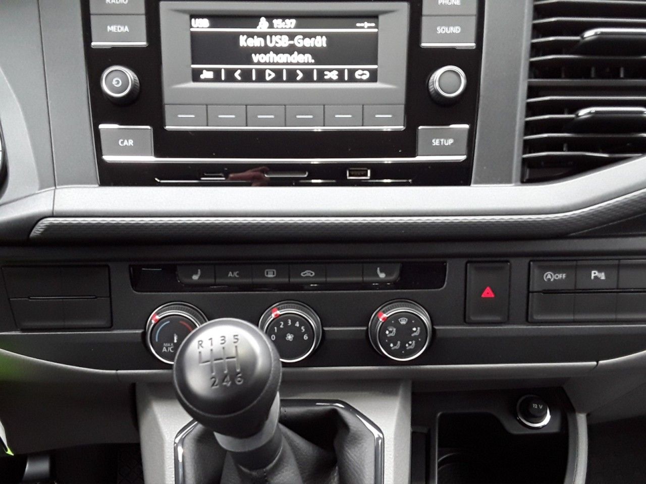 Fahrzeugabbildung Volkswagen T6 Caravelle 6.1 Kombi Trendline LR TDI 110 kW