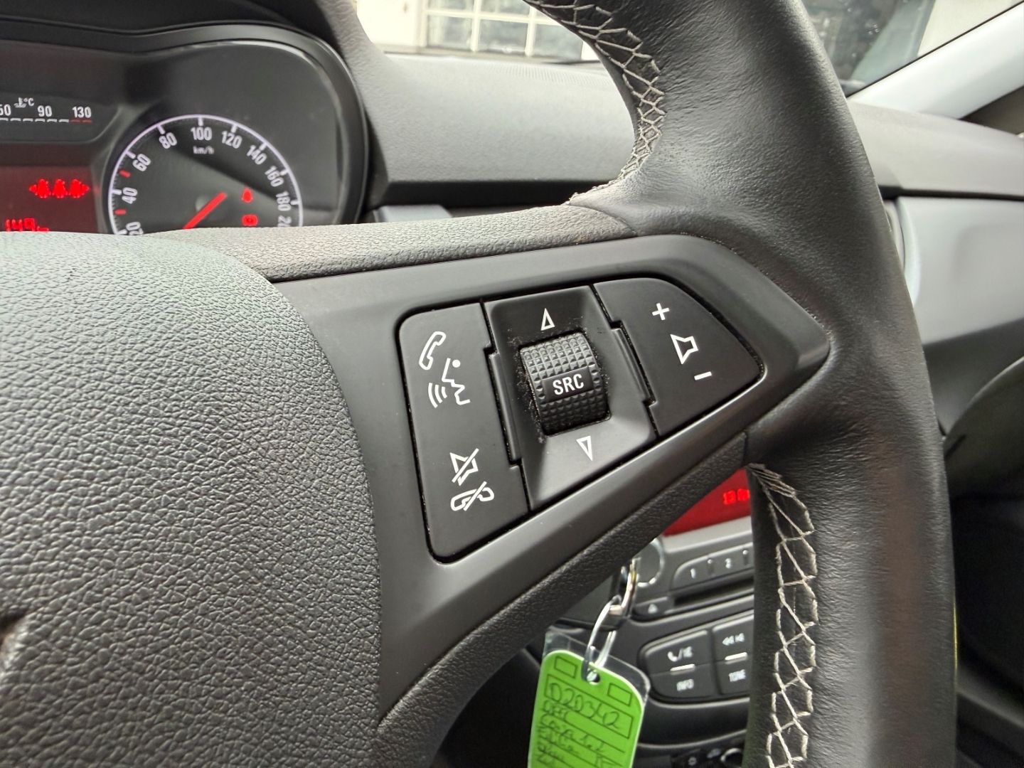 Fahrzeugabbildung Opel Corsa E Edition SHZ+LHZ+PDC