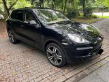 Porsche Cayenne Diesel - Top Gepflegt Turbo Rad 21zoll  - Porsche Cayenne aus 2010: Turbo