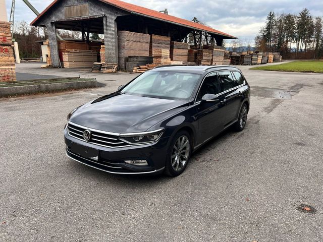 Volkswagen Passat 2.0 TSI OPF DSG 4MOTION Elegance Elegance