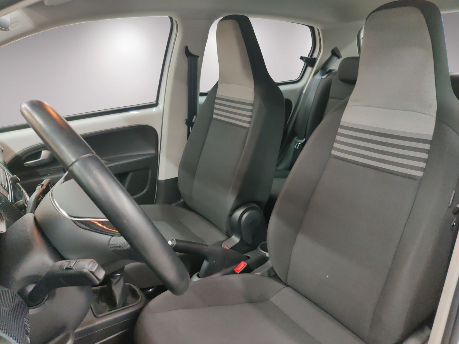 Volkswagen up! - Bild 7