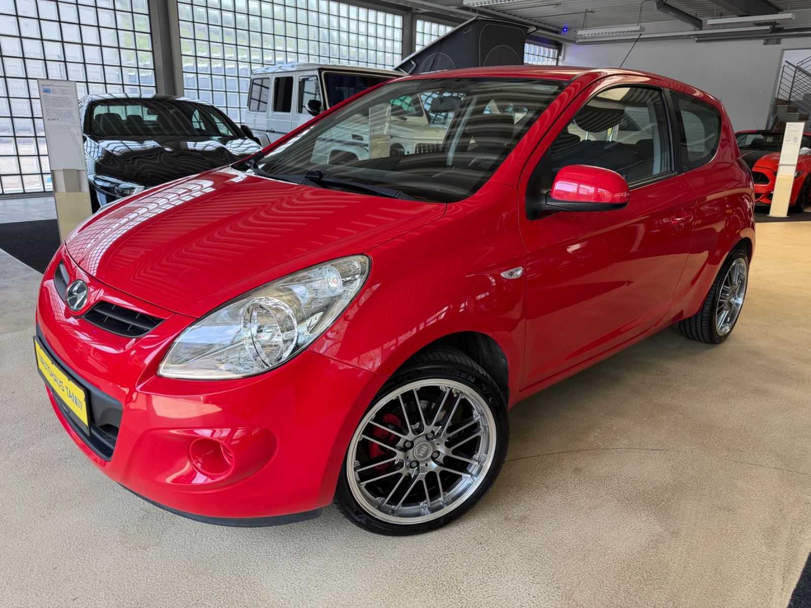 Fahrzeugabbildung Hyundai i20 Edition +