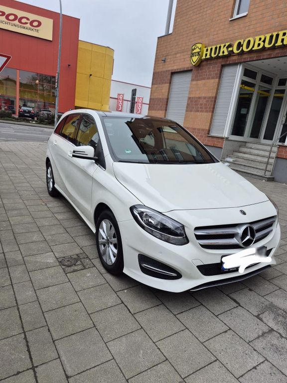 Image of Mercedes-Benz B 200