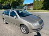 Skoda Fabia Combi 1.4  TÜV NEU - Skoda Fabia: Gelb
