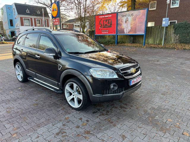 Chevrolet Captiva 2.0 D LT 4WD Exclusive TÜV NEU! 7-Sitzer