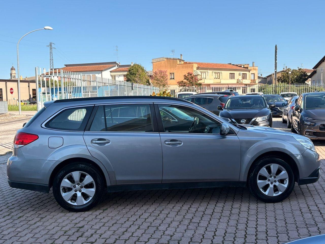 Subaru Outback 2009 — photo 8