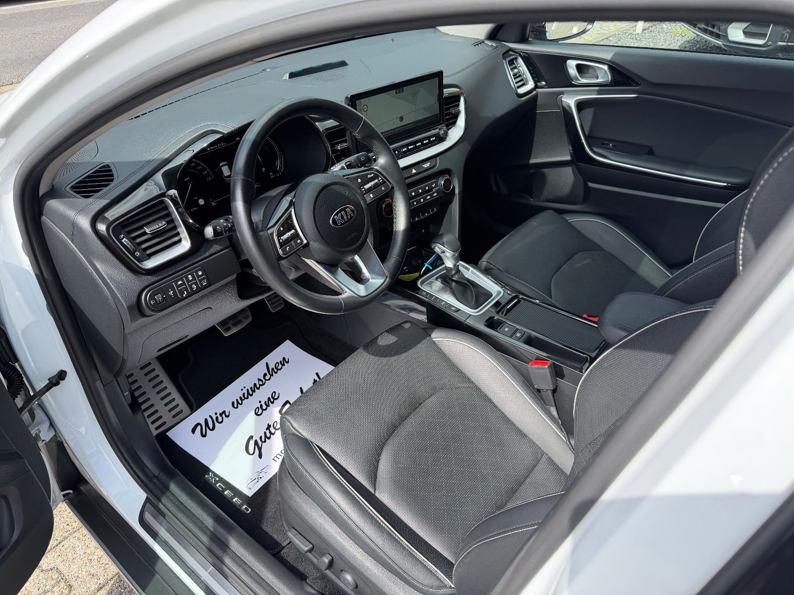 Fahrzeugabbildung Kia XCeed Platinum Edition Plug-in Hybrid VOLL