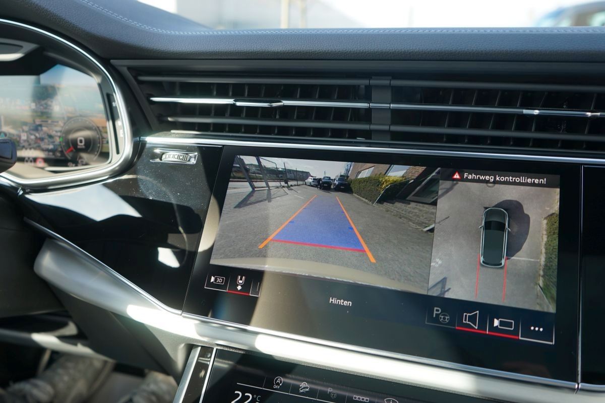 Fahrzeugabbildung Audi Q7 50 TDI Quattro S-line Plus*Pano*Head Up*360