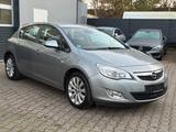 Opel Astra J Lim. 5-trg. Edition * S-Heft * TÜV Neu * - Opel Gebrauchtwagen von 2010
