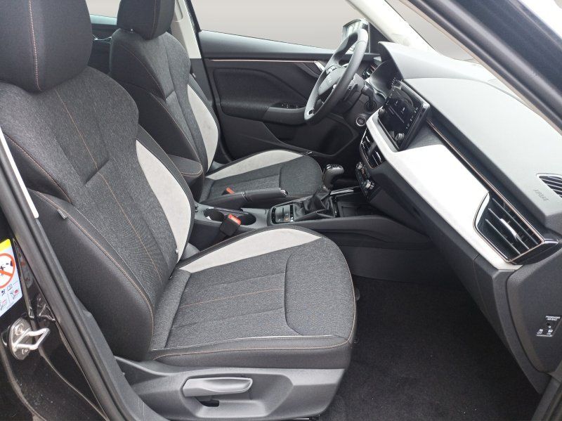 Fahrzeugabbildung SKODA Kamiq 1.5 TSI DSG Selection
