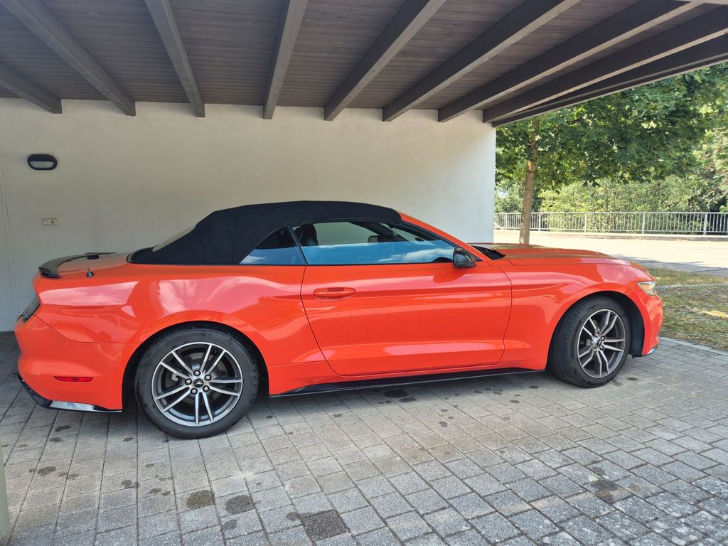 Image of Ford Mustang