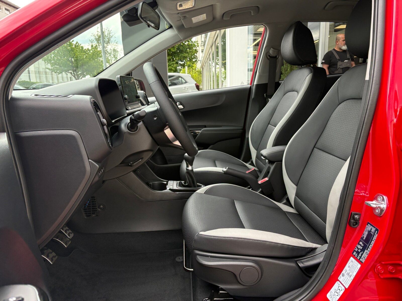 Fahrzeugabbildung Kia Picanto 1.0 GT-Line Modellpflege (2)/Navi/Klima